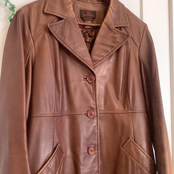DANIER Leather trench coat MADE IN CANADA - Picture 5 of 12